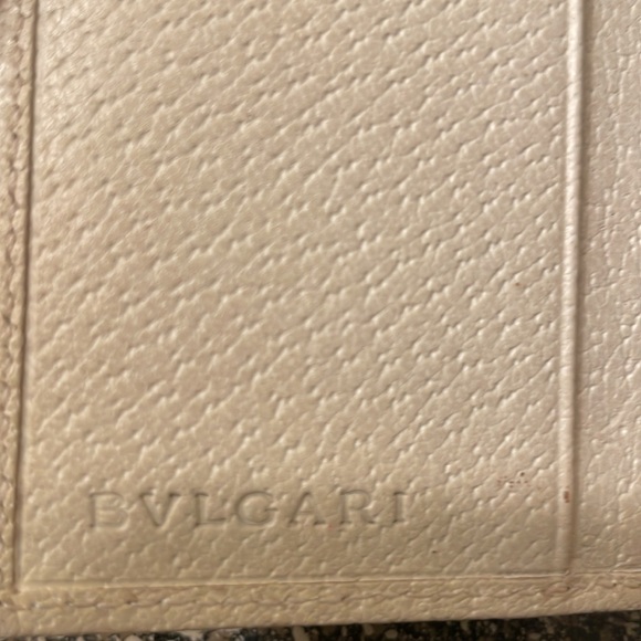 GUC Bvlagari Compact Wallet - Picture 3 of 9